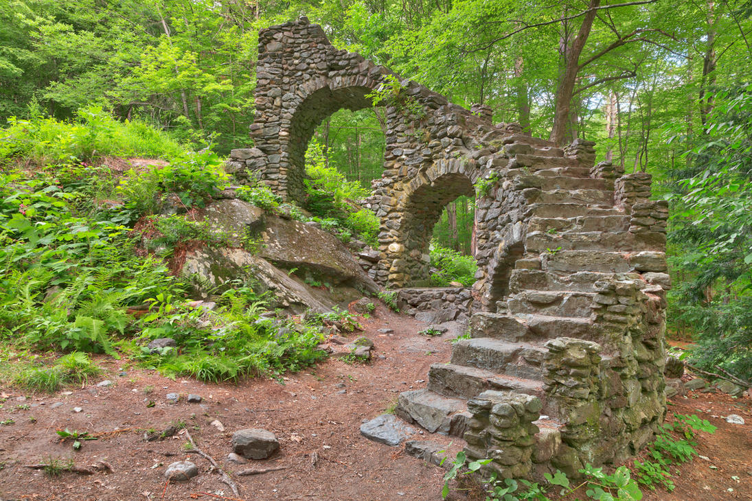 Forest Castle Ruins III by somadjinn on DeviantArt